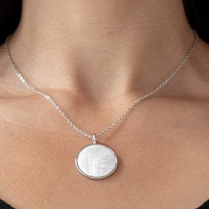 NWT Shimmering Seashores white & silver necklace with fishhook back earrings